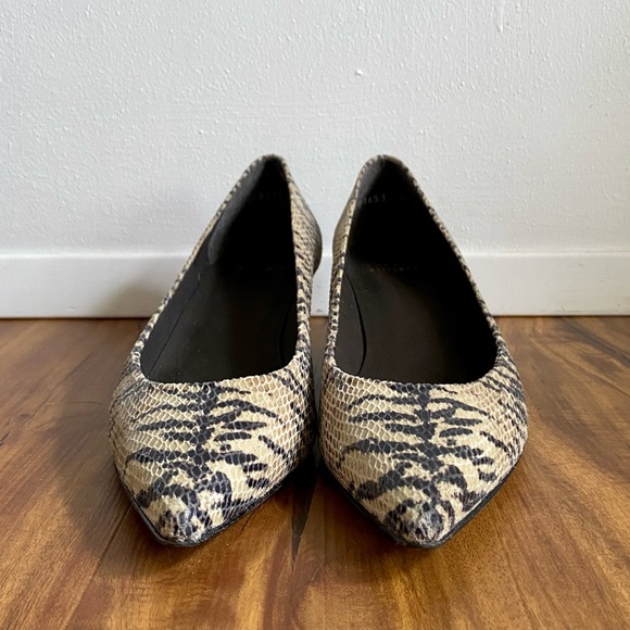 Stuart Weitzman Snakeskin Tiger Print Kitten Heels - Picture 2 of 14